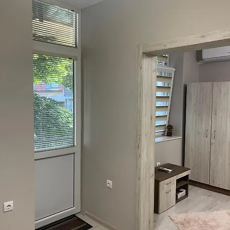 Home Апартаменти Варна